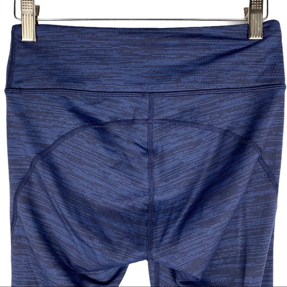 Outdoor Voices Compression 7/8 Warmup Leggings - Picture 6 of 9